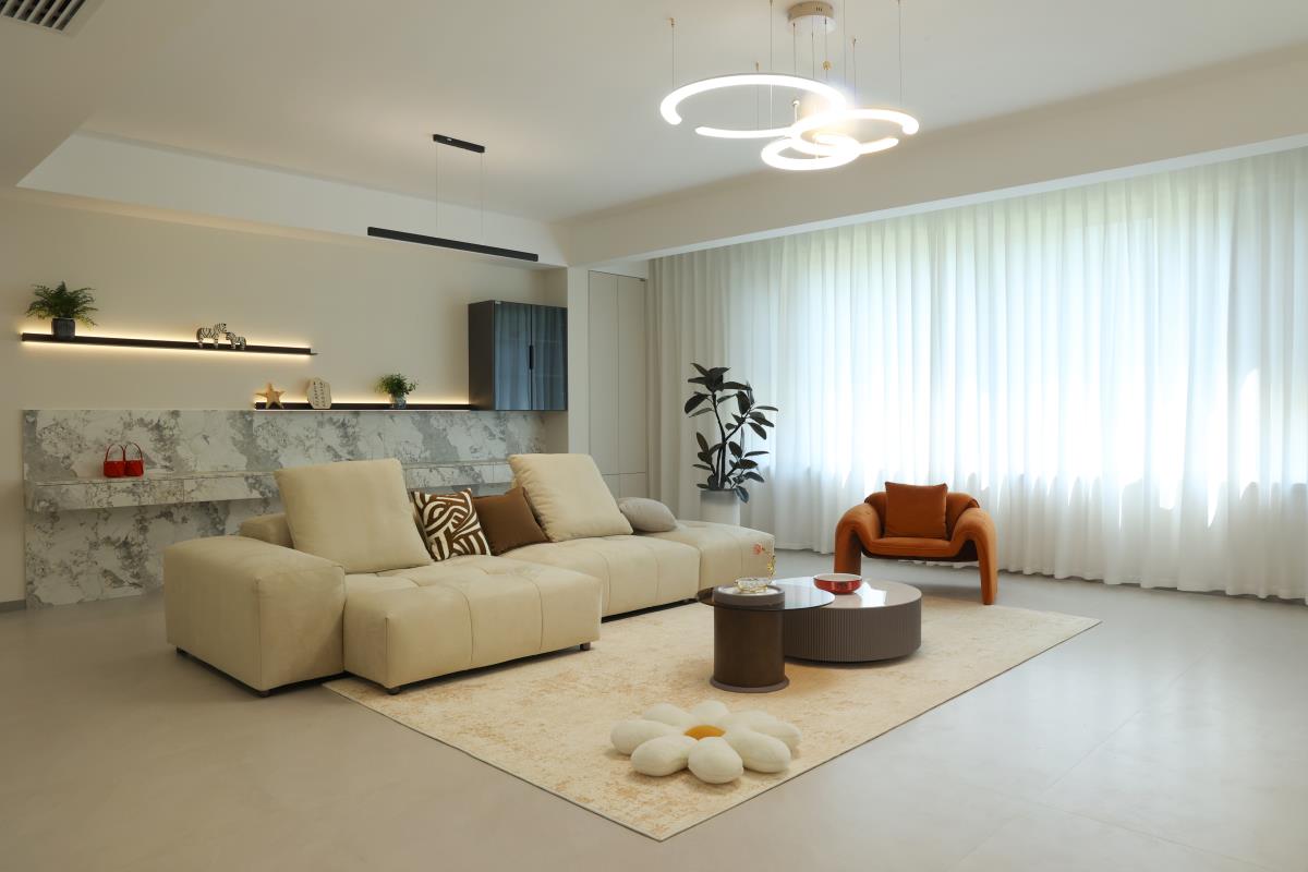 實(shí)景 | 這屆年輕人究竟有多會(huì)??？131㎡現(xiàn)代風(fēng)婚房，審美+功能雙雙在線！